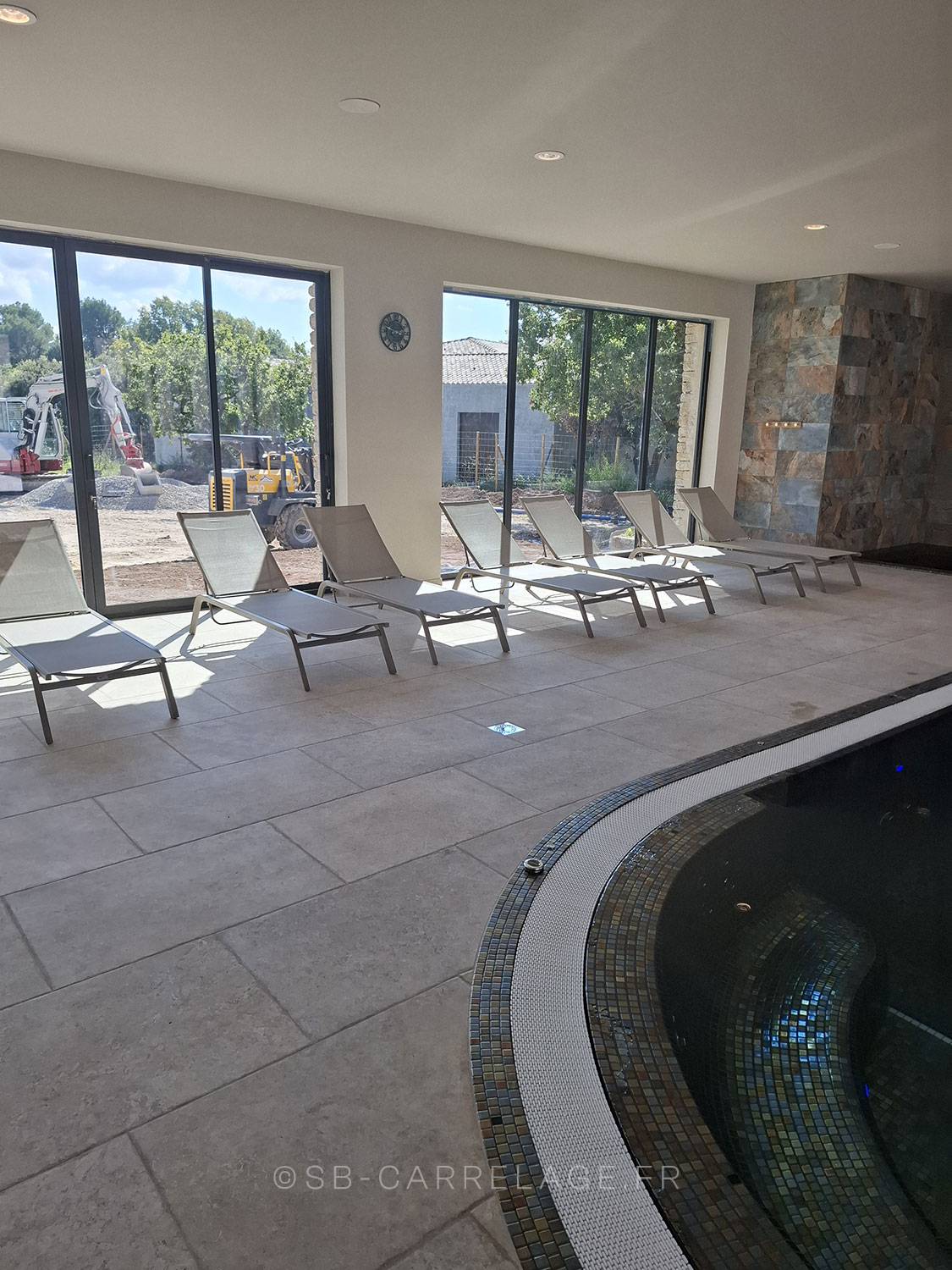 SB CARRELAGE spécial spa Luberon Provence transat